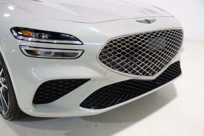2025 Genesis G70