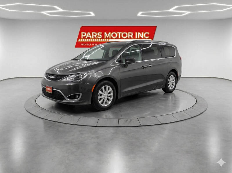 2017 Chrysler Pacifica Touring