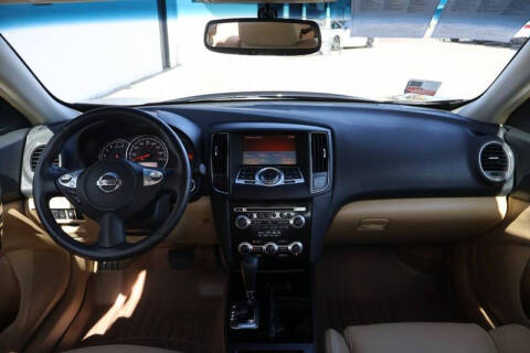 2010 Nissan Maxima