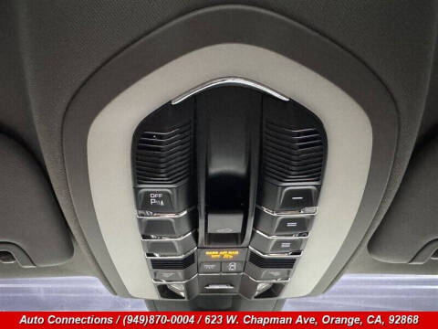 2012 Porsche Panamera