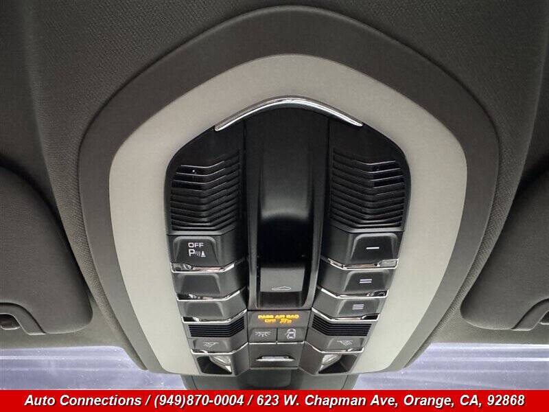 2012 Porsche Panamera