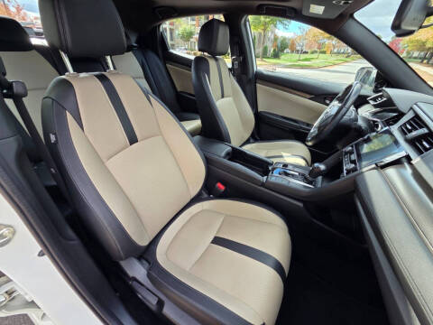 2018 Honda Civic EX-L w/Navi