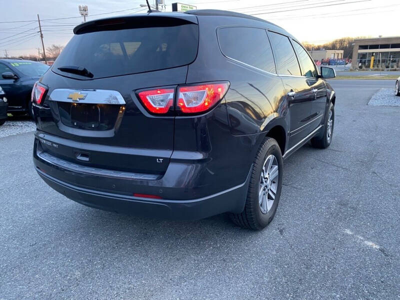 2017 Chevrolet Traverse LT