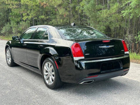 2018 Chrysler 300
