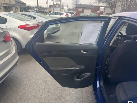 2019 Hyundai Accent SE