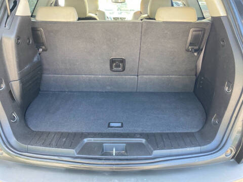 2011 Chevrolet Traverse LTZ