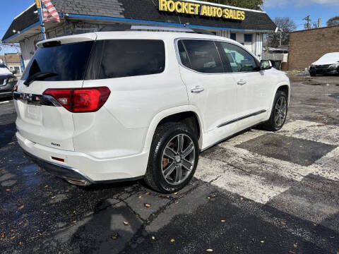 2017 GMC Acadia Denali