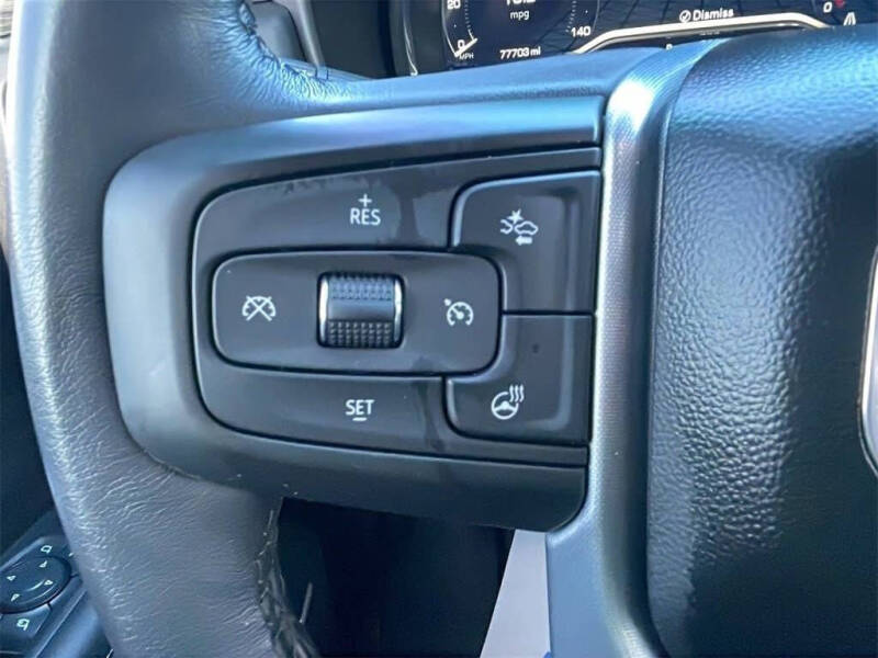 2022 GMC Yukon XL SLT