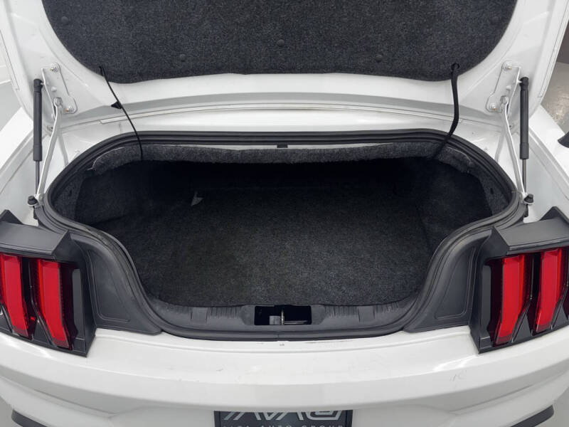 2020 Ford Mustang EcoBoost Premium