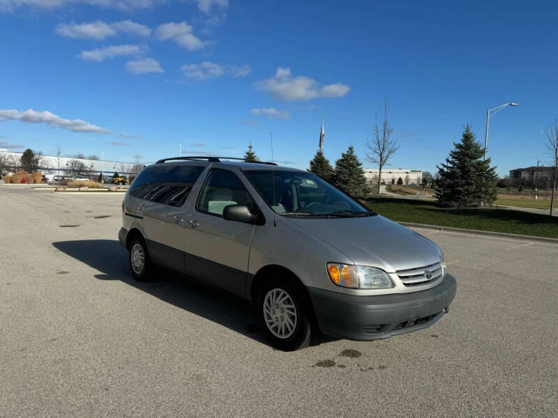 2003 Toyota Sienna CE