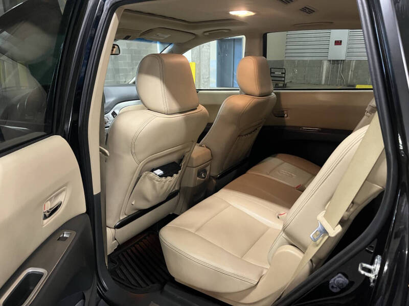 2013 Subaru Tribeca 3.6R Limited