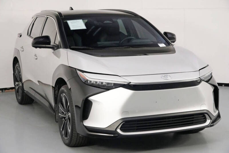 2023 Toyota bZ4X Limited