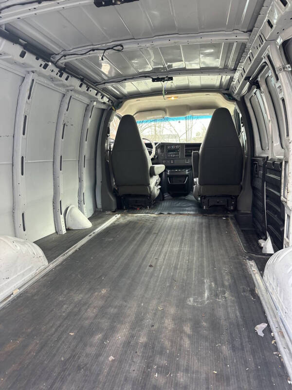 2016 Chevrolet Express 2500
