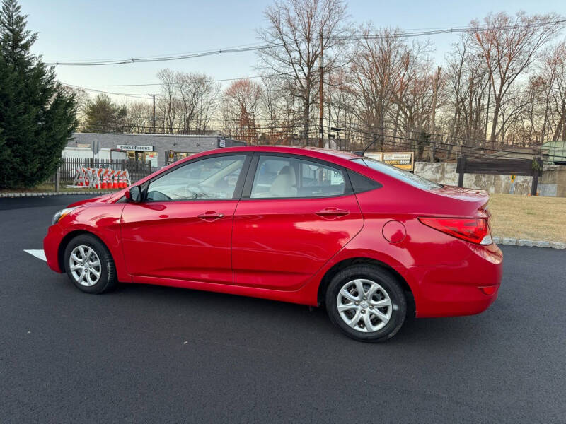 2014 Hyundai Accent GLS photo 8