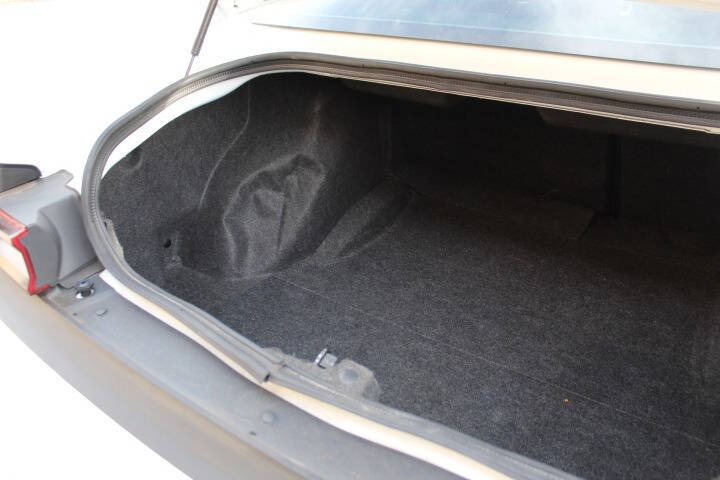 2014 Dodge Challenger SRT8 Core