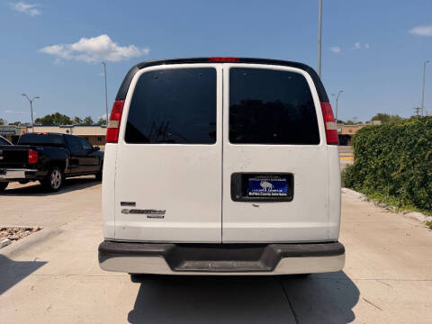 2011 Chevrolet Express LT 3500