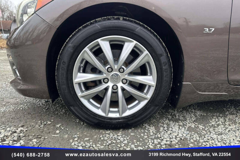 2015 Infiniti Q50 Premium