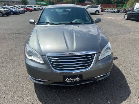 2013 Chrysler 200 Touring