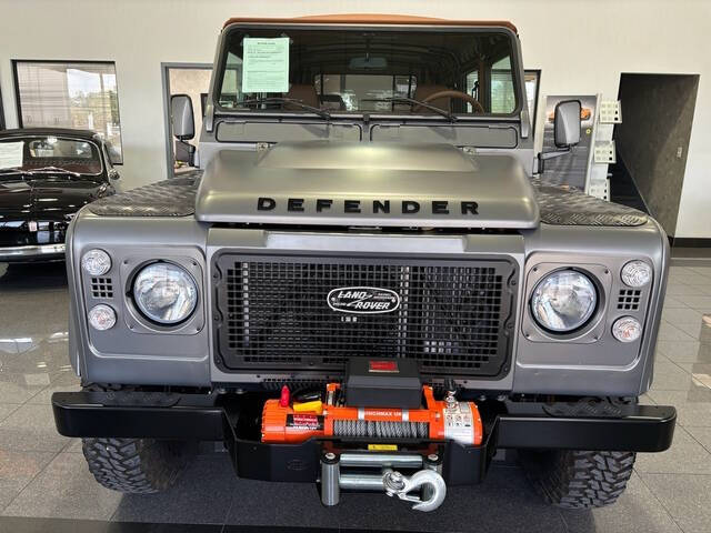 1997 Land Rover Defender 29