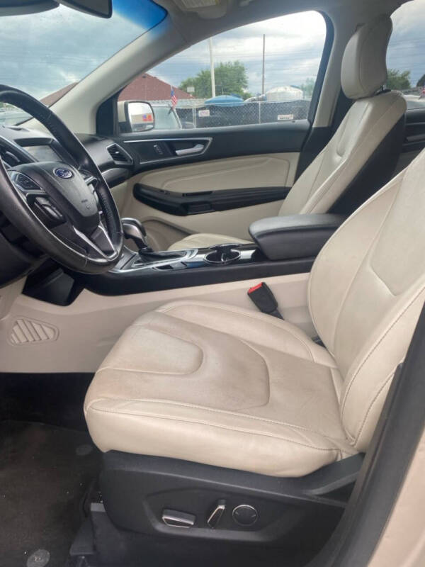 2017 Ford Edge Titanium