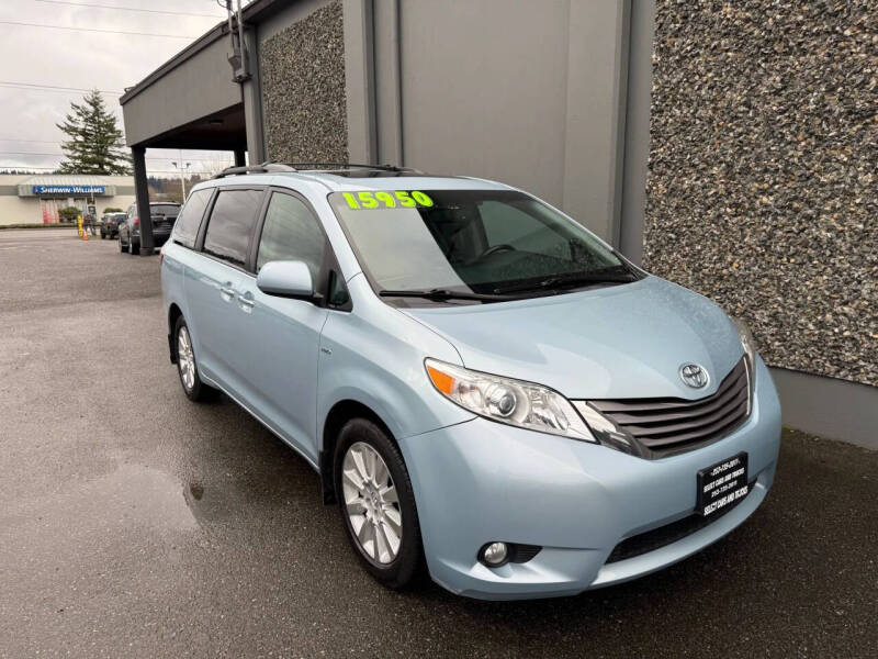 2016 Toyota Sienna