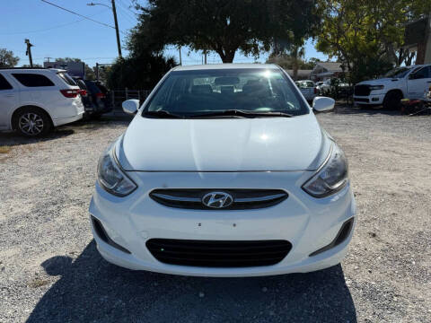 2016 Hyundai Accent SE