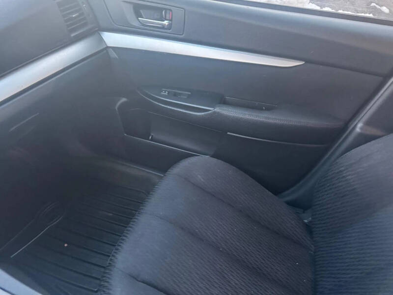 2012 Subaru Outback 2.5i