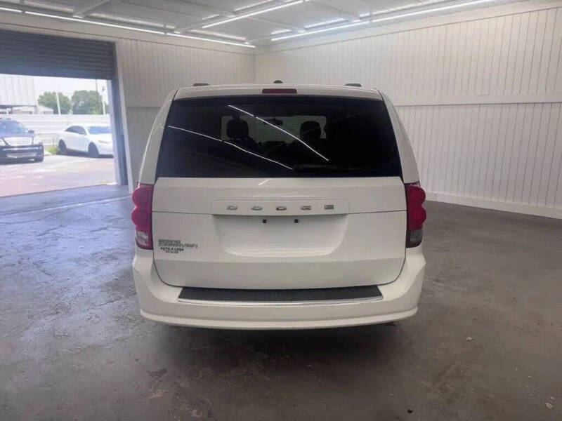 2017 Dodge Grand Caravan