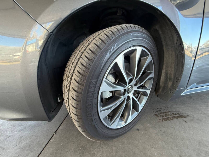 2018 Toyota Avalon XLE