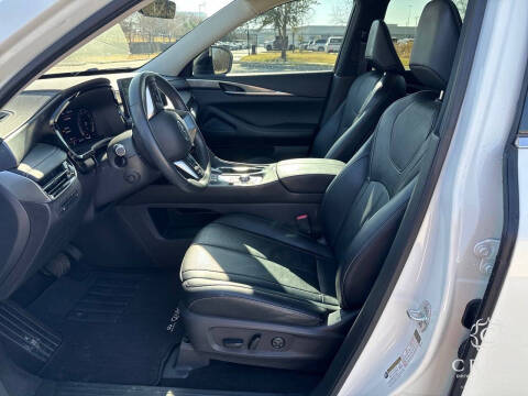 2023 Infiniti QX60 Luxe