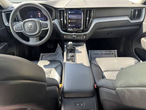 2023 Volvo XC60 B5 Core