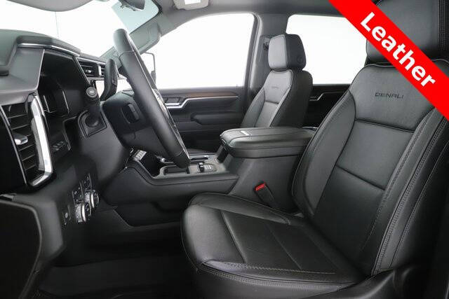 2025 GMC Sierra 3500HD