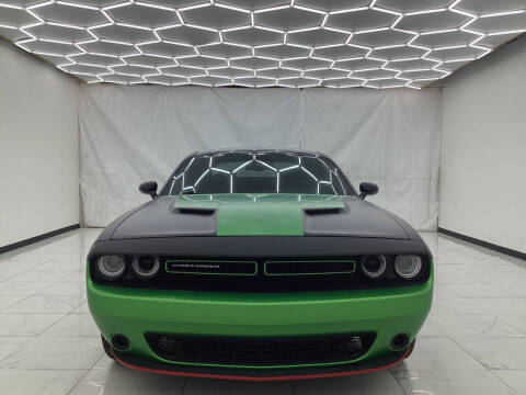 2017 Dodge Challenger SXT