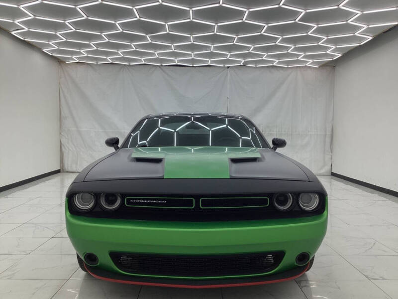 2017 Dodge Challenger SXT