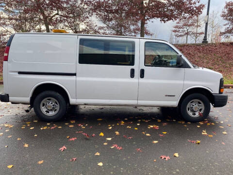 2004 Chevrolet Express 2500
