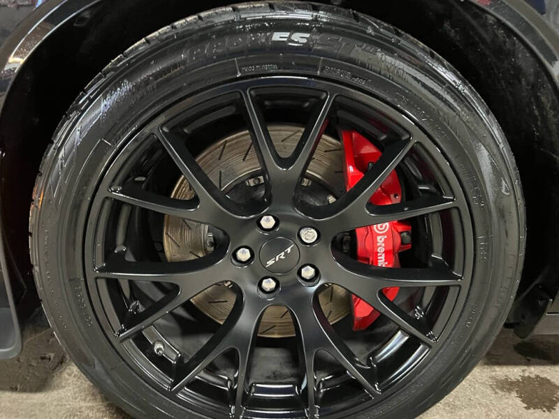 2015 Dodge Challenger SRT Hellcat