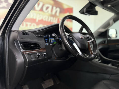 2019 Cadillac Escalade Luxury