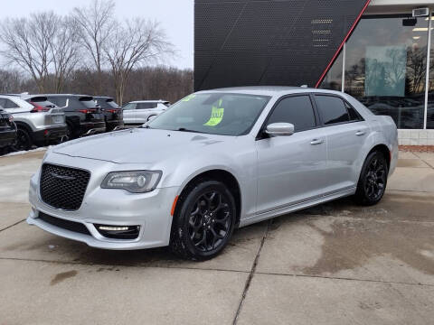 2022 Chrysler 300 for sale at Lasco of Grand Blanc in Grand Blanc MI