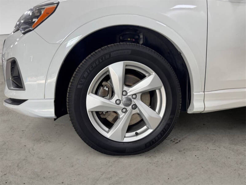 2019 Audi Q3 quattro Premium 45 TFSI