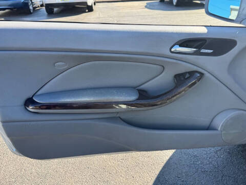 2003 BMW 3 Series 330Ci