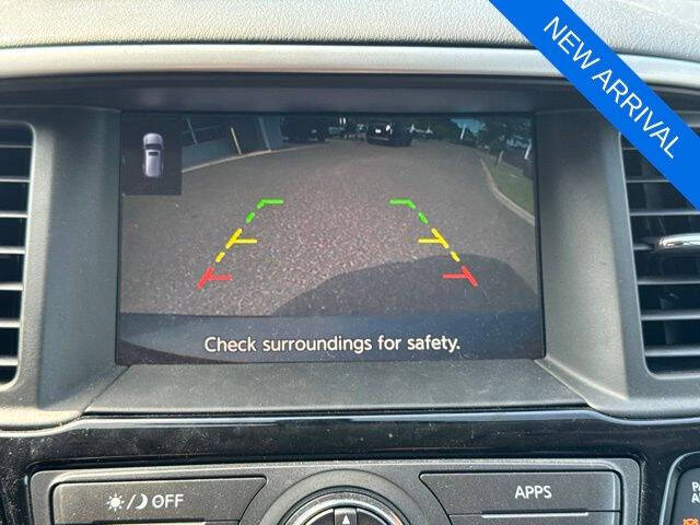 2019 Nissan Pathfinder SV
