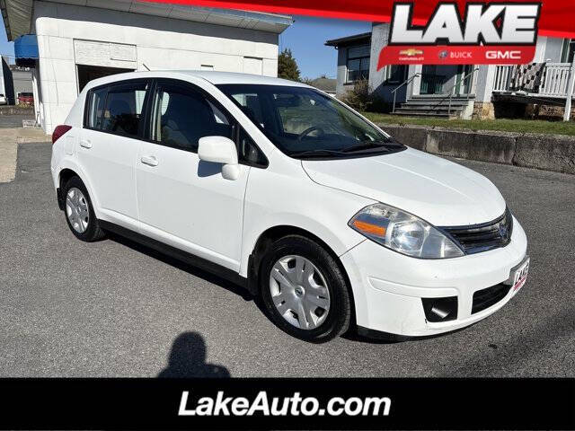 2011 Nissan Versa 1.8 S