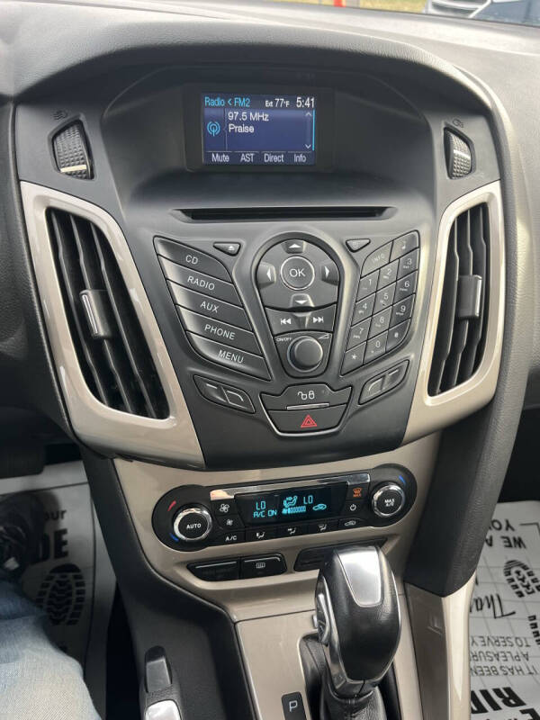 2012 Ford Focus SEL