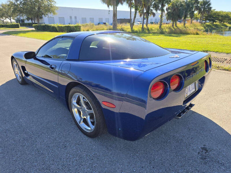 2004 Chevrolet Corvette