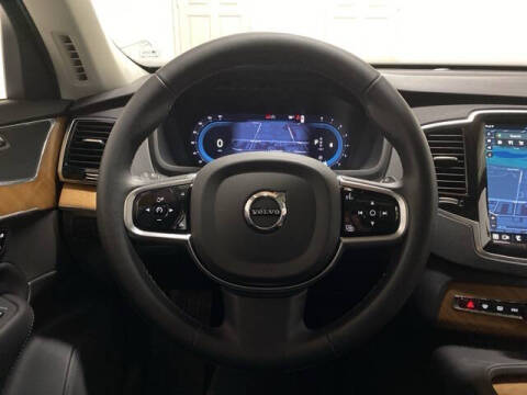2025 Volvo XC90 B6 Plus Bright Theme 7P