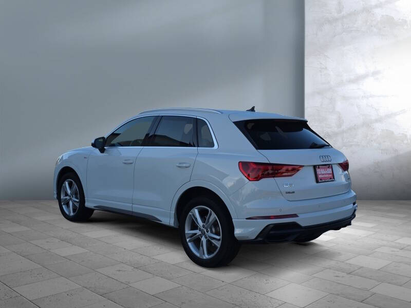 2020 Audi Q3 quattro S line Prem Plus 45 TFSI