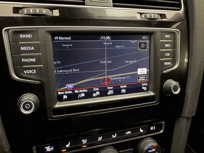 2017 Volkswagen Golf GTI Autobahn