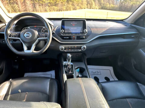 2021 Nissan Altima 2.5 SR