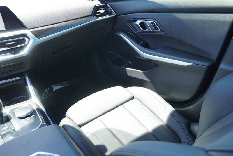 2020 BMW 3 Series 330i