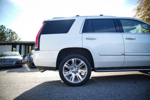 2018 Cadillac Escalade Luxury